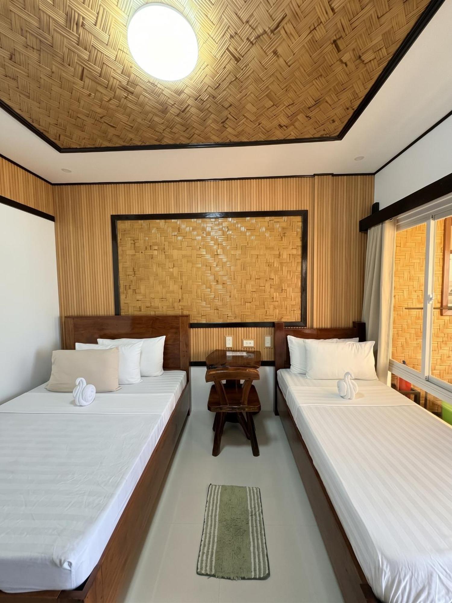 Triple Room Sea View