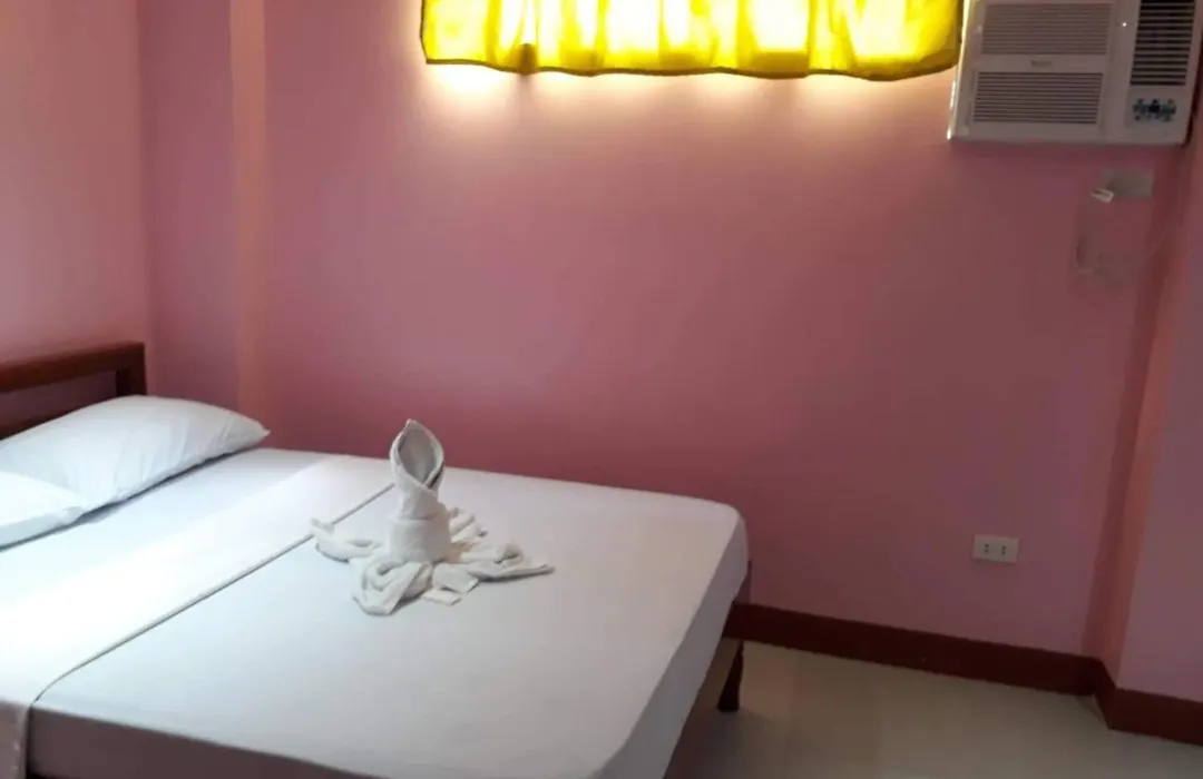 David & Vhie Homestay-David'S Guest House-1